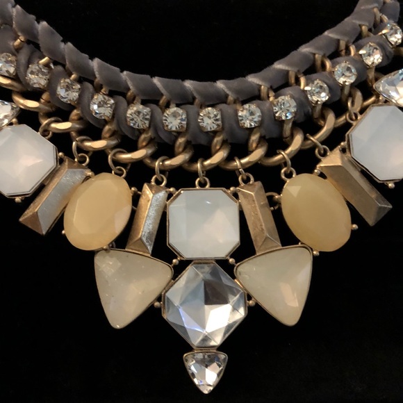 Y2K Romantic Statement Bib Necklace - Picture 2 of 2